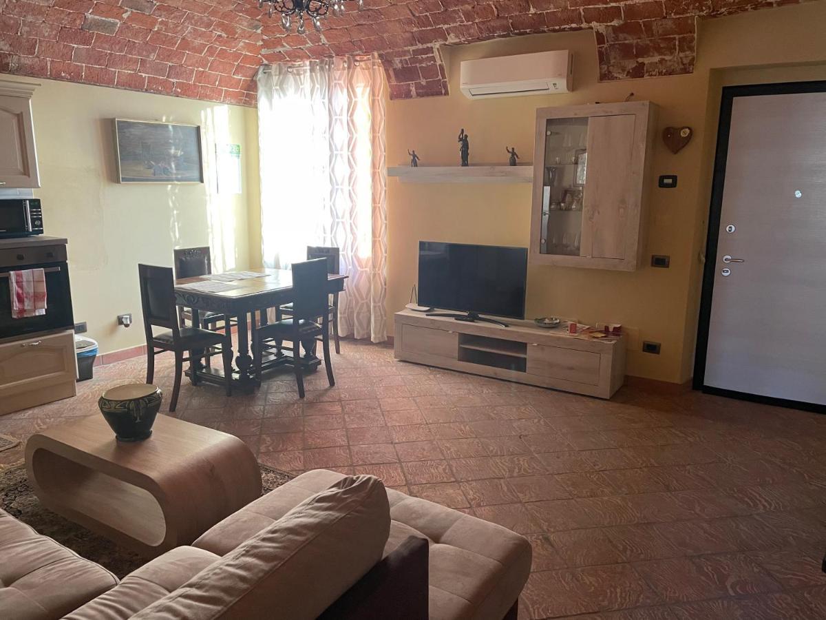 Residenza Nikol Appartamento Giulia Casale Monferrato Exterior photo
